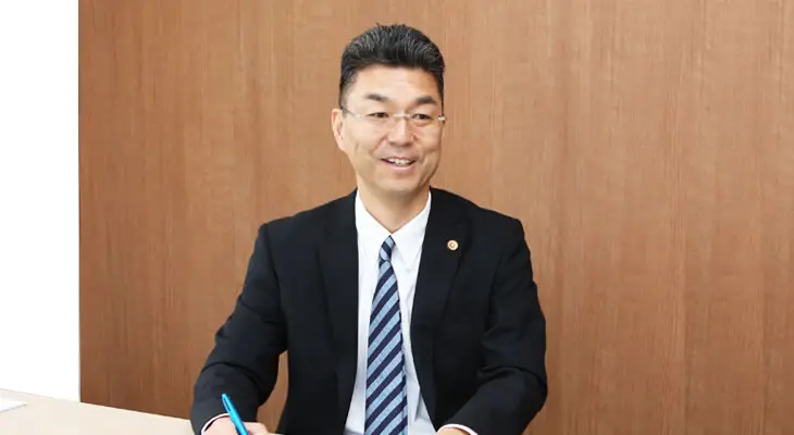 弁護士 吉津健三